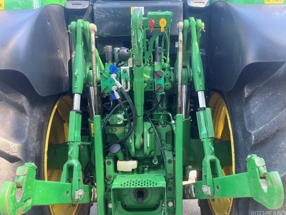 Tractor - John Deere 6155M