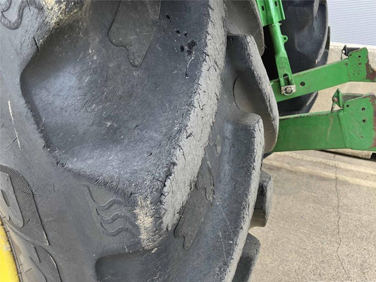 Tractor - John Deere 6195R