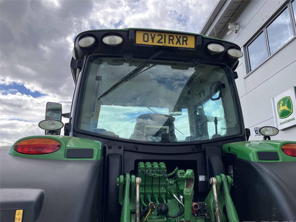 Tractor - John Deere 6195R