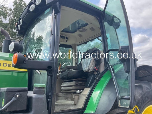 Tractor - John Deere 6215 R