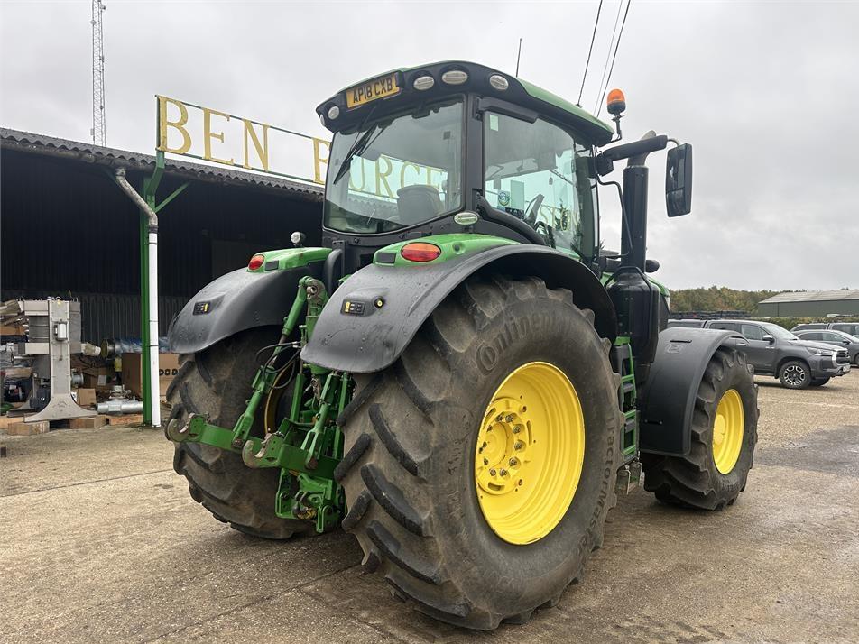 Tractor - John Deere 6250R