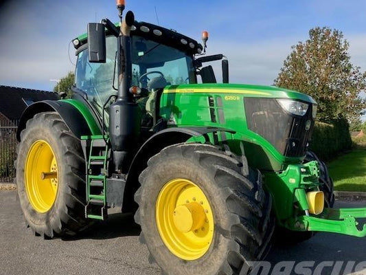 Tractor - John Deere 6250R