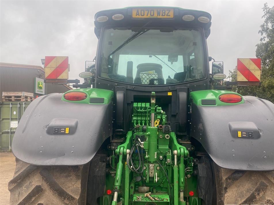 Tractor - John Deere 6250R