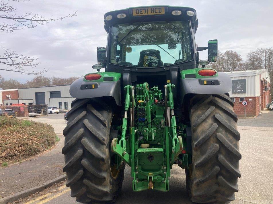 Tractor - John Deere 6250R