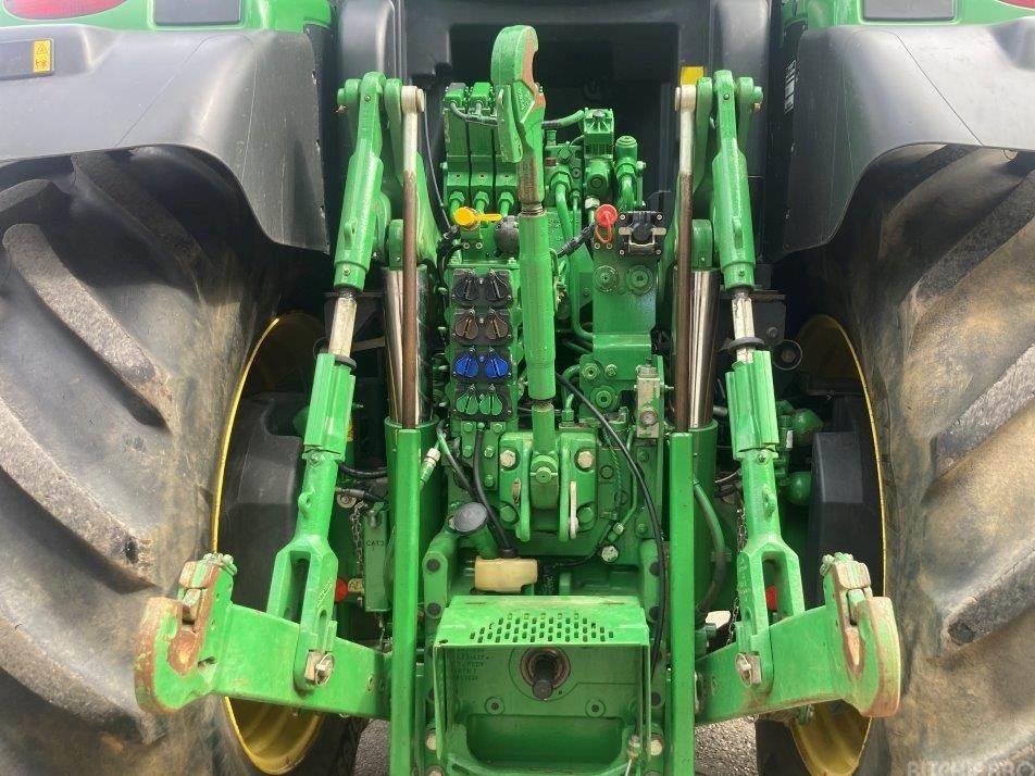 Tractor - John Deere 6250R