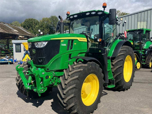 Tractor - John Deere 6R 195