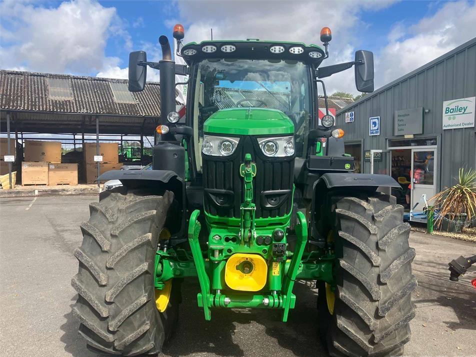 Tractor - John Deere 6R 195