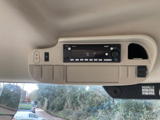 Tractor - John Deere 6R 215