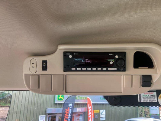 Tractor - John Deere 6R 215