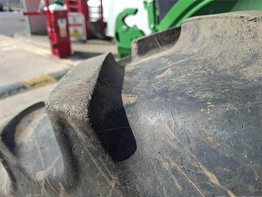 Tractor - John Deere 6R 215