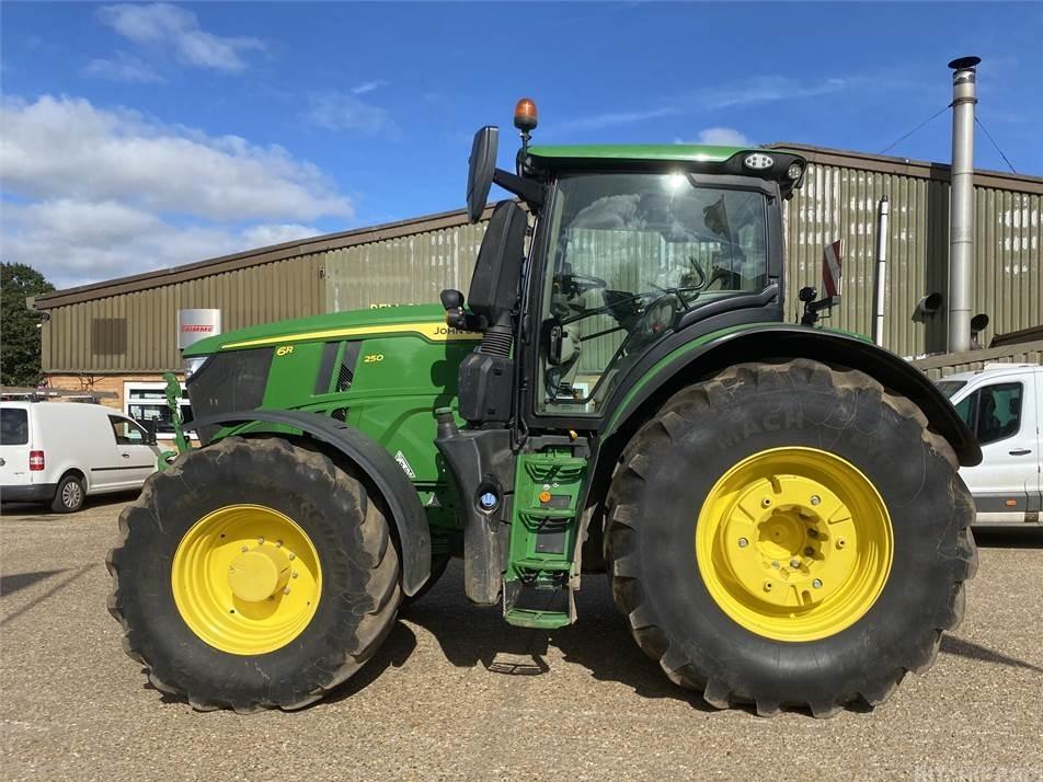 Tractor - John Deere 6R250
