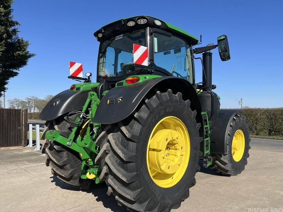 Tractor - John Deere 6R250