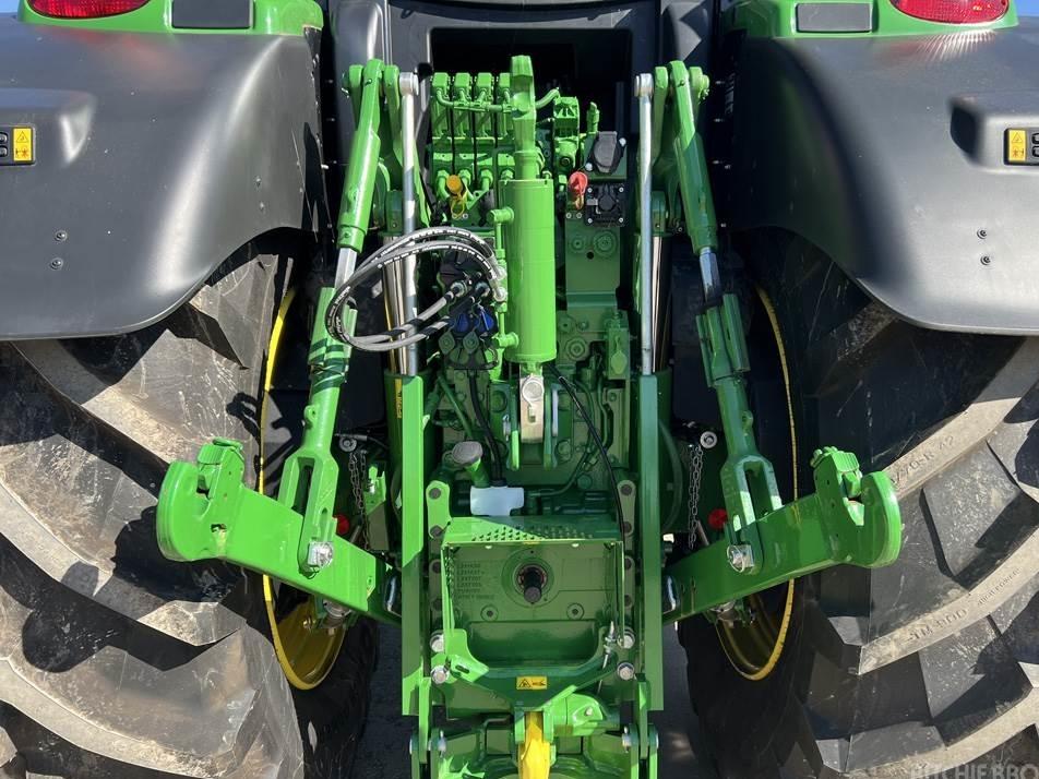 Tractor - John Deere 6R250