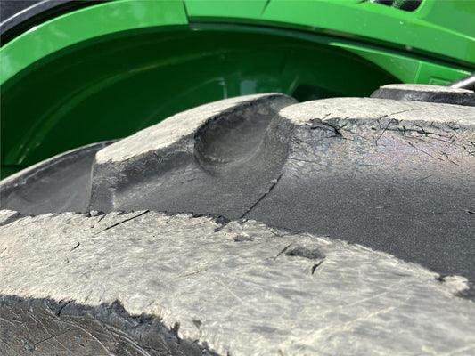 Tractor - John Deere 7R 310