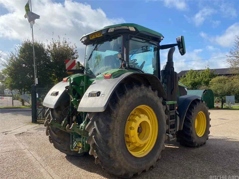 Tractor - John Deere 7R310