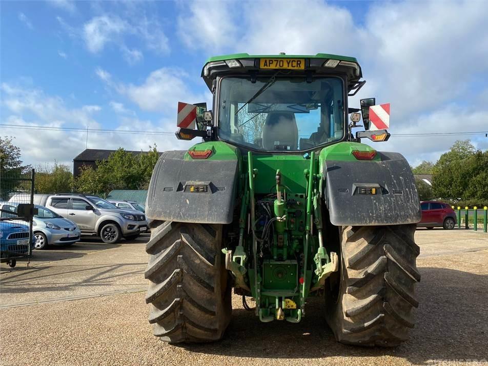 Tractor - John Deere 7R310