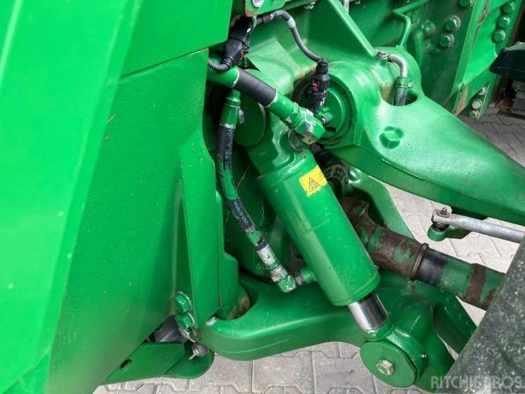 Tractor - John Deere 8270 R