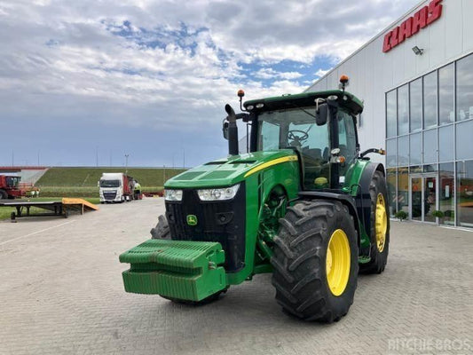 Tractor - John Deere 8270 R - VASTech Machinery