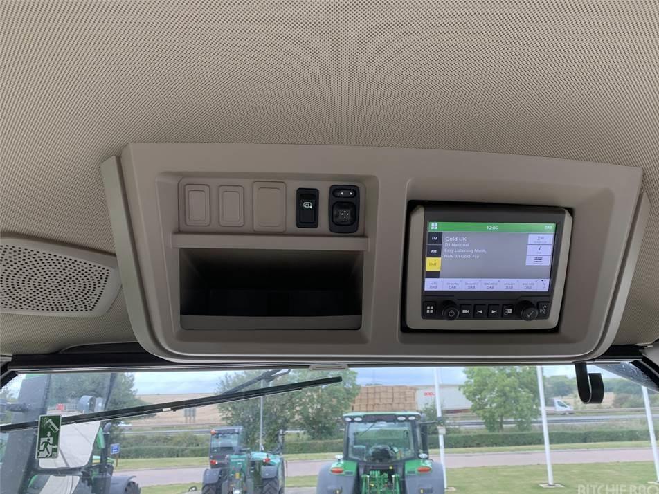 Tractor - John Deere 8RX410