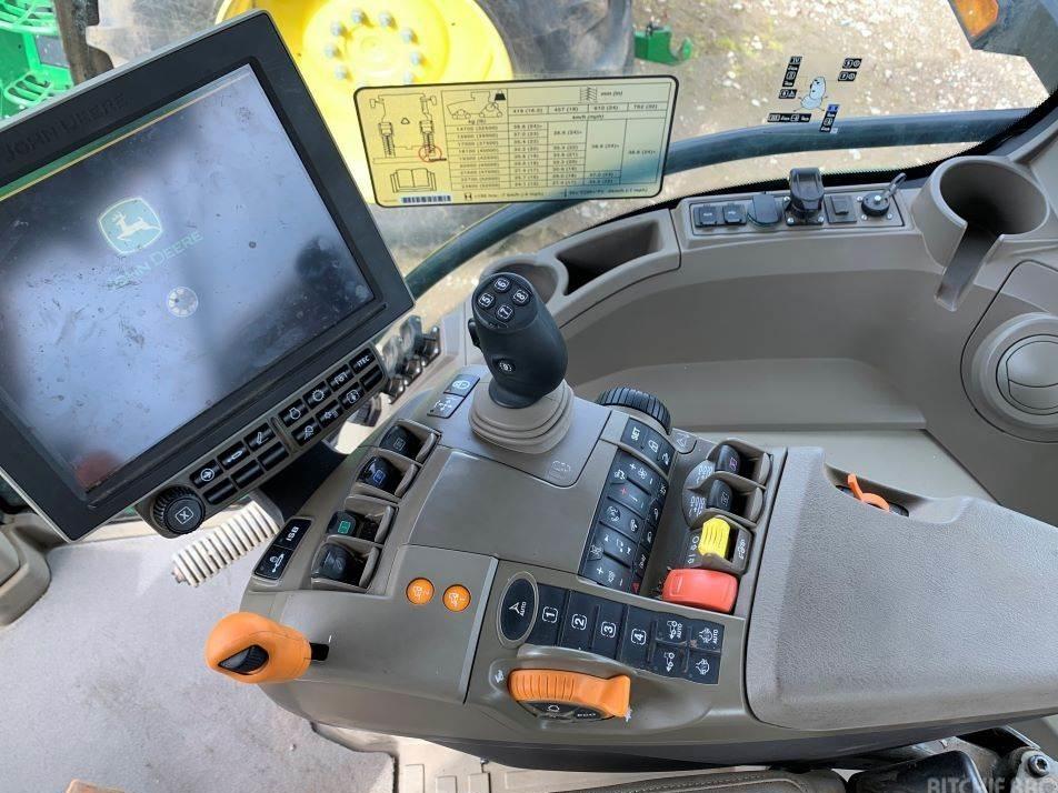 Tractor - John Deere 8RX410