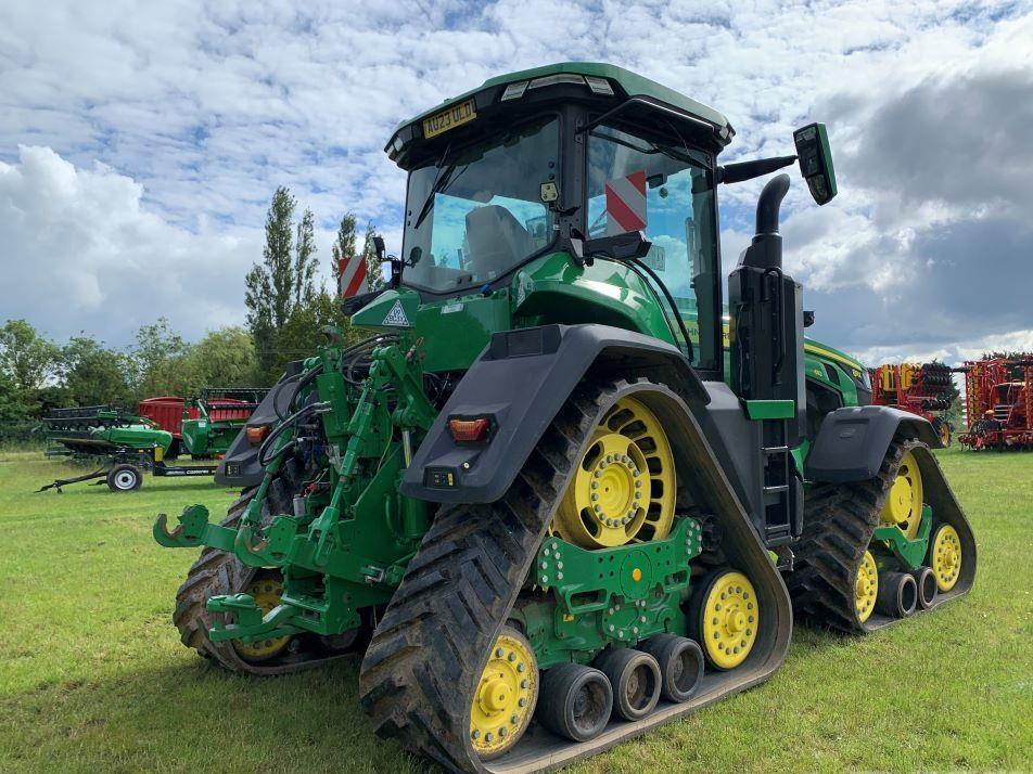 Tractor - John Deere 8RX410