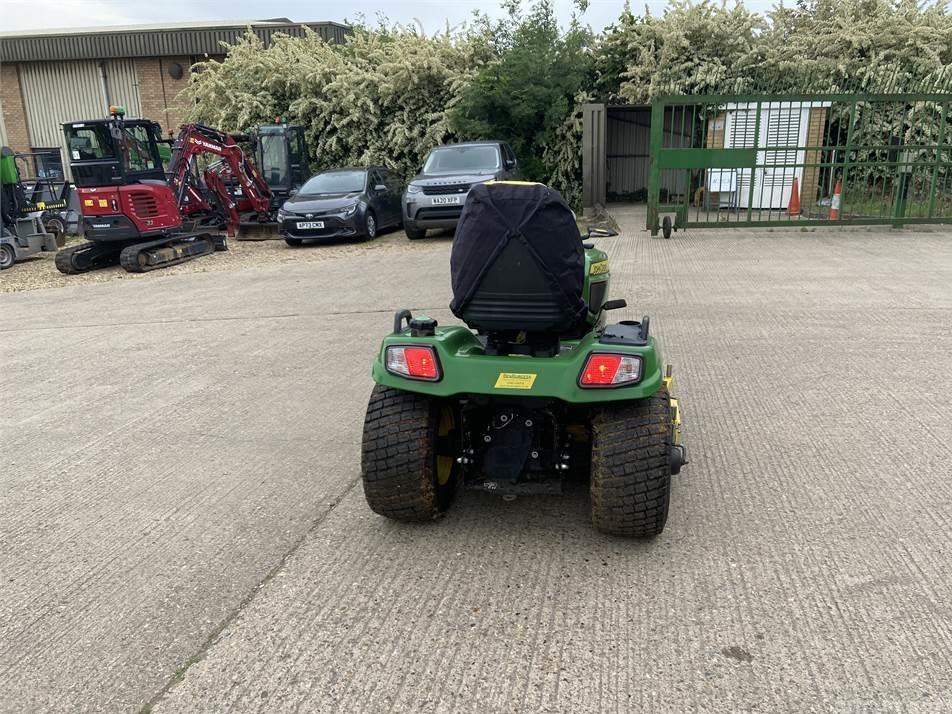 Tractor - John Deere X750