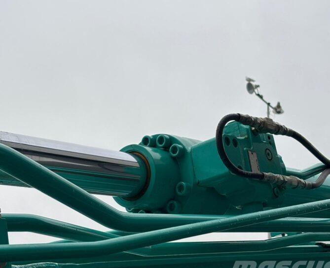 Excavator pe senile - Kobelco SK130 LC-11