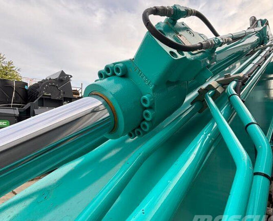 Excavator pe senile - Kobelco SK210LC-11