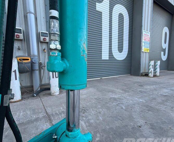 Miniexcavator - Kobelco SK45SRX-6E