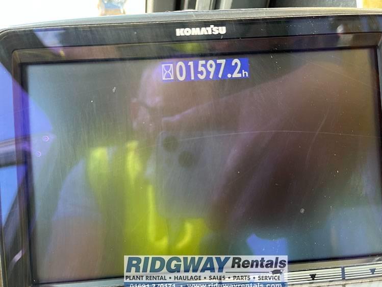 Excavator pe senile - Komatsu PC 210 LC-11