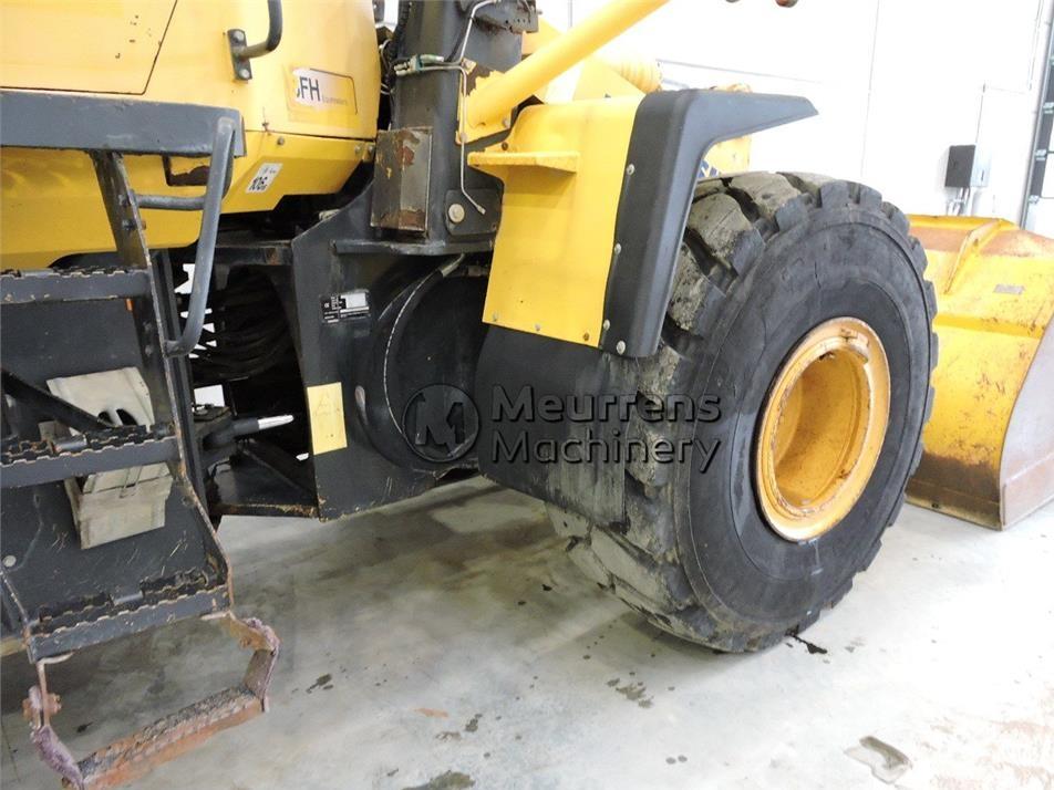 Incarcator frontal - Komatsu WA380-6