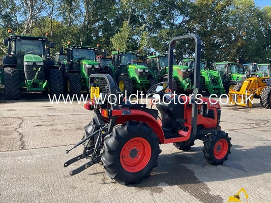 Tractor - Kubota B 1241