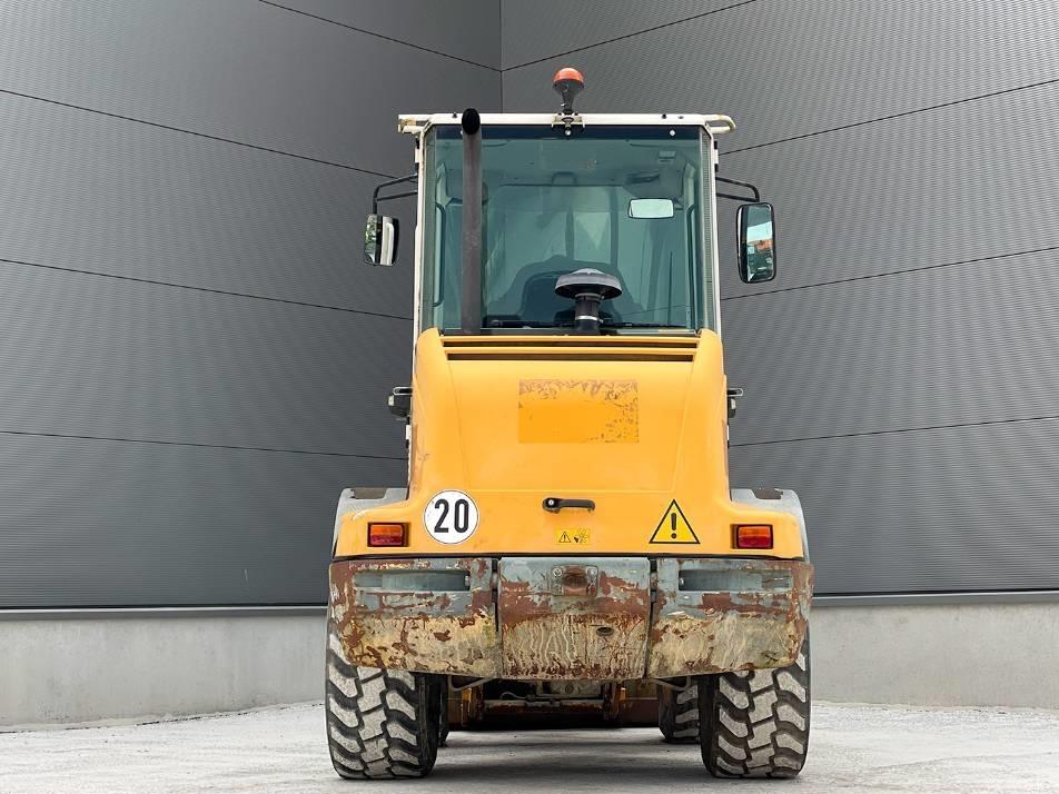 Incarcator frontal - Liebherr L 506