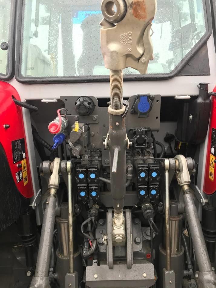 Tractor - Massey Ferguson 5S.125 EFD4