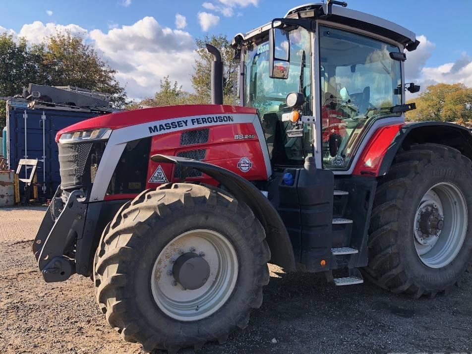 Tractor - Massey Ferguson 8S.245