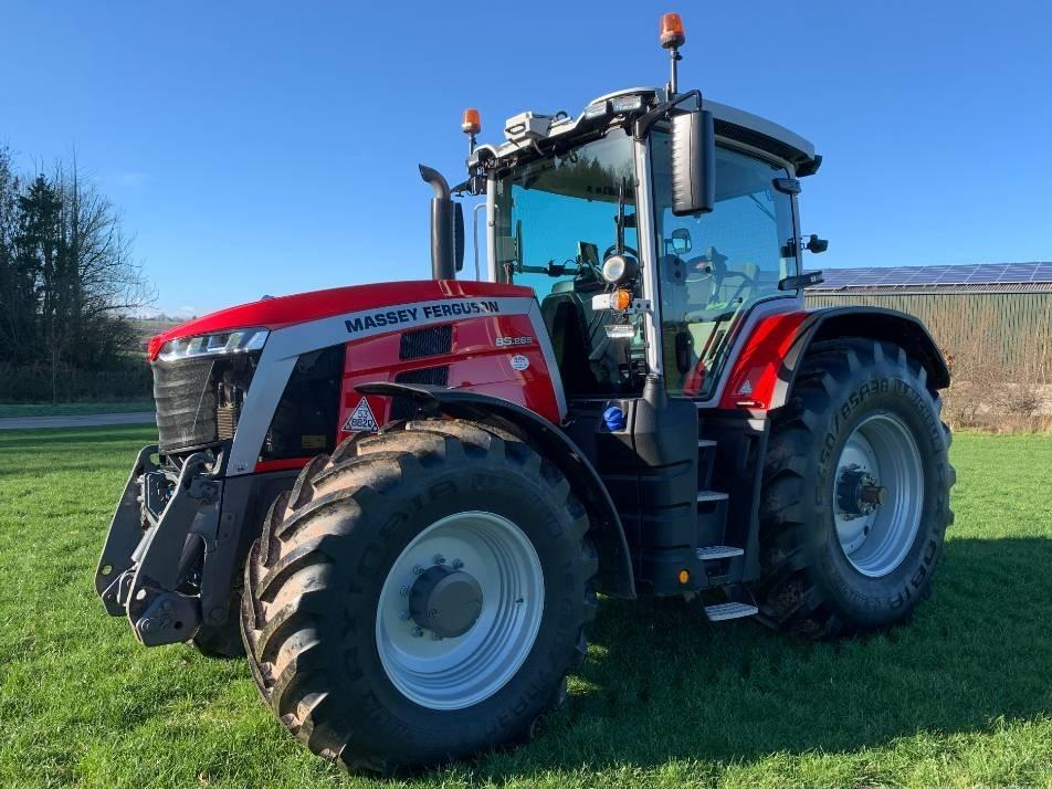 Tractor - Massey Ferguson 8S.265 EXD7