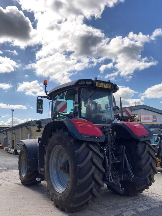 Tractor - Massey Ferguson 8S.265 EXD7