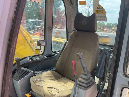 Excavator pe senile - New Holland E 305