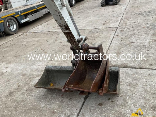 Miniexcavator - Takeuchi TB 228