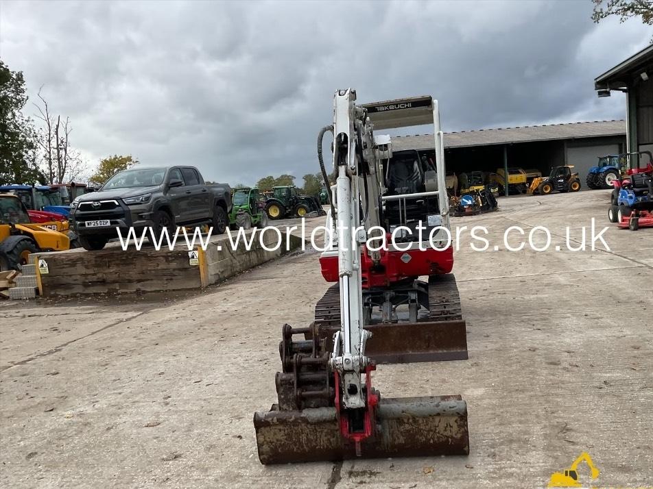 Miniexcavator - Takeuchi TB 228