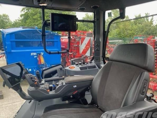 Tractor - Valtra Q 305