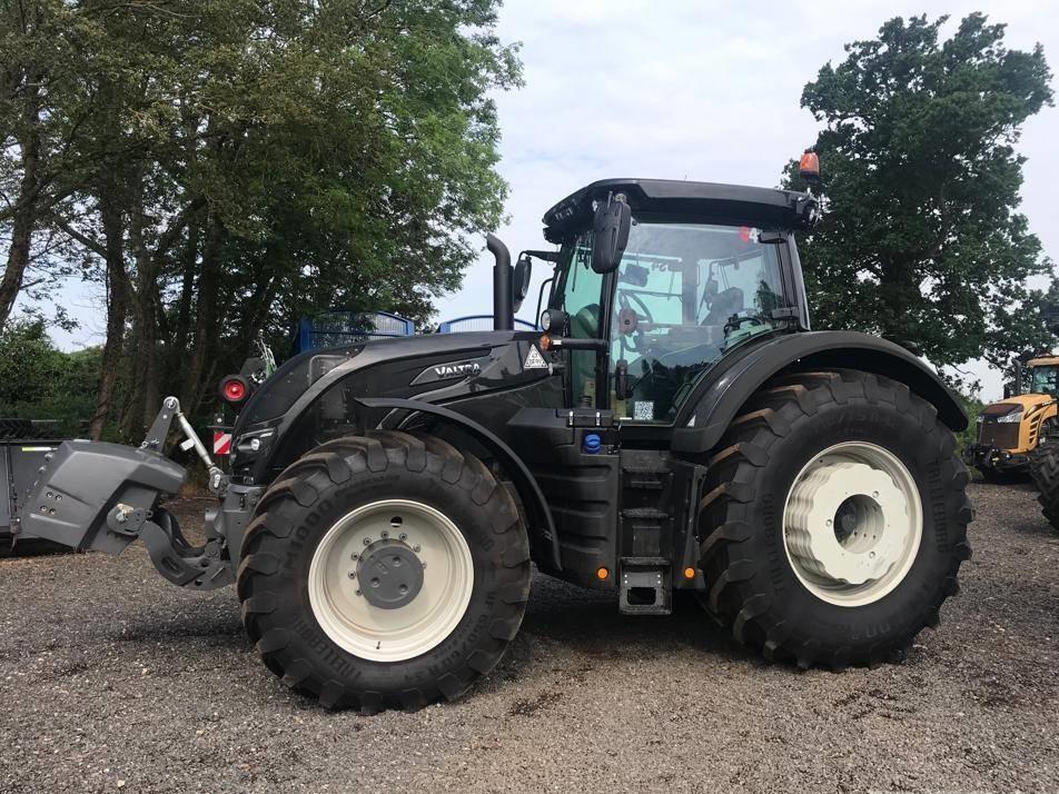 Tractor - Valtra S 394