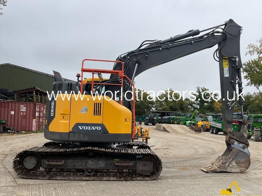 Excavator pe senile - Volvo ECR 145
