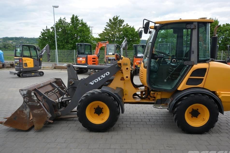 Incarcator frontal - Volvo L 25 F Z