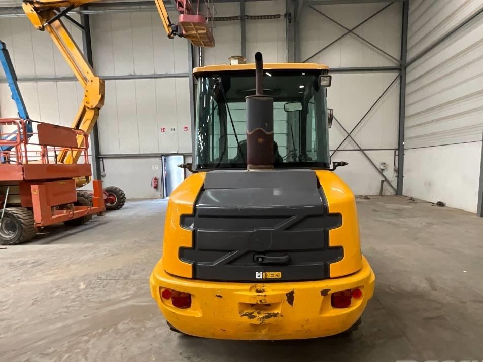 Incarcator frontal - Volvo L 25 F