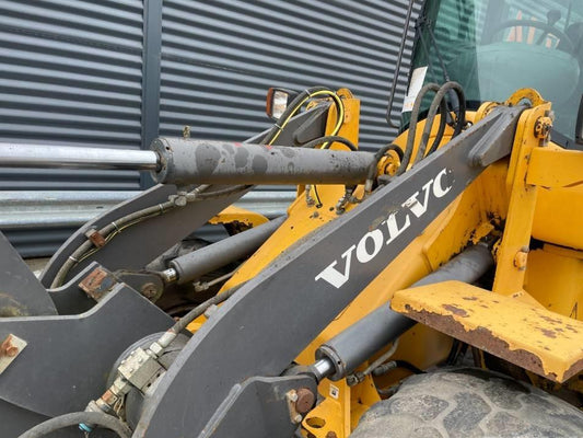 Incarcator frontal - Volvo L 30 ZX