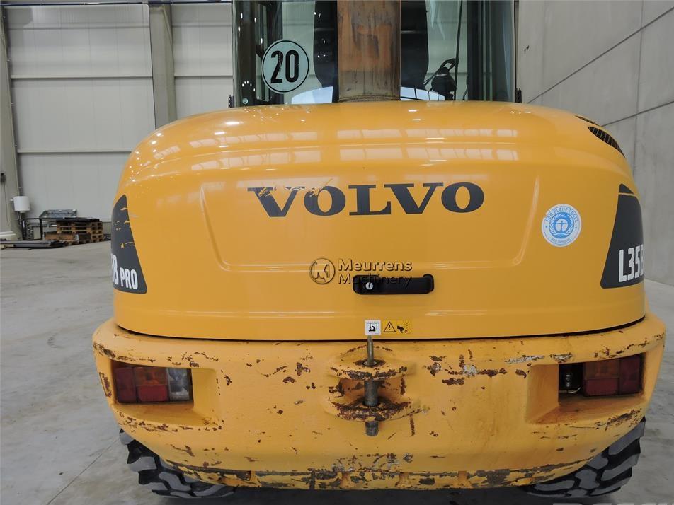 Incarcator frontal - Volvo L35B