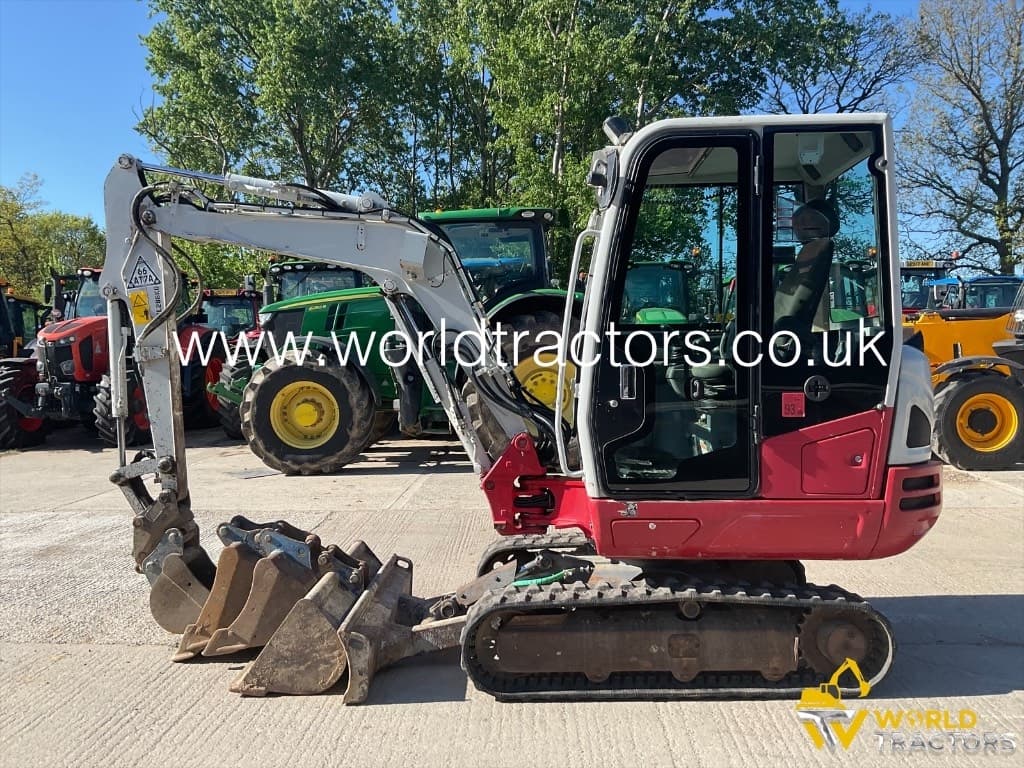 Takeuchi TB 230