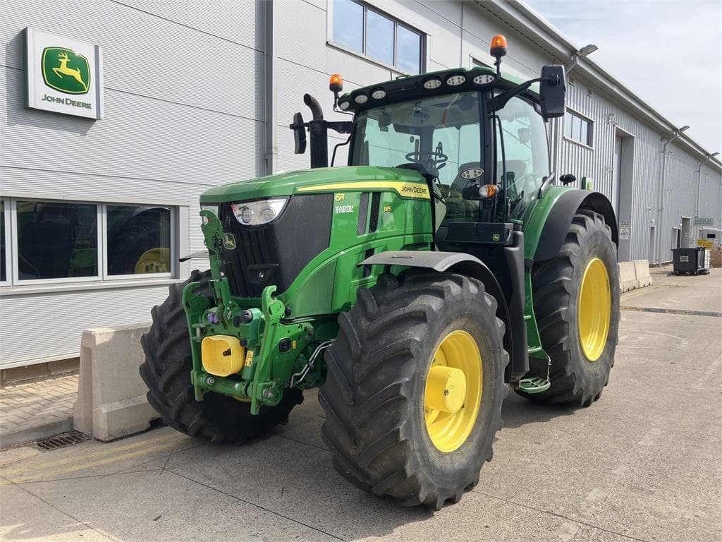 John Deere 6R 195