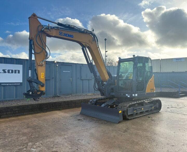 Molson XCMG XE80E